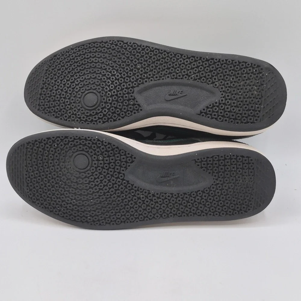 Nike SB Alleyoop Shoes Mens Size 8 Black Green‎ Suede Skate Sneakers CJ0882-007